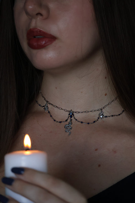 Enchanteresse
